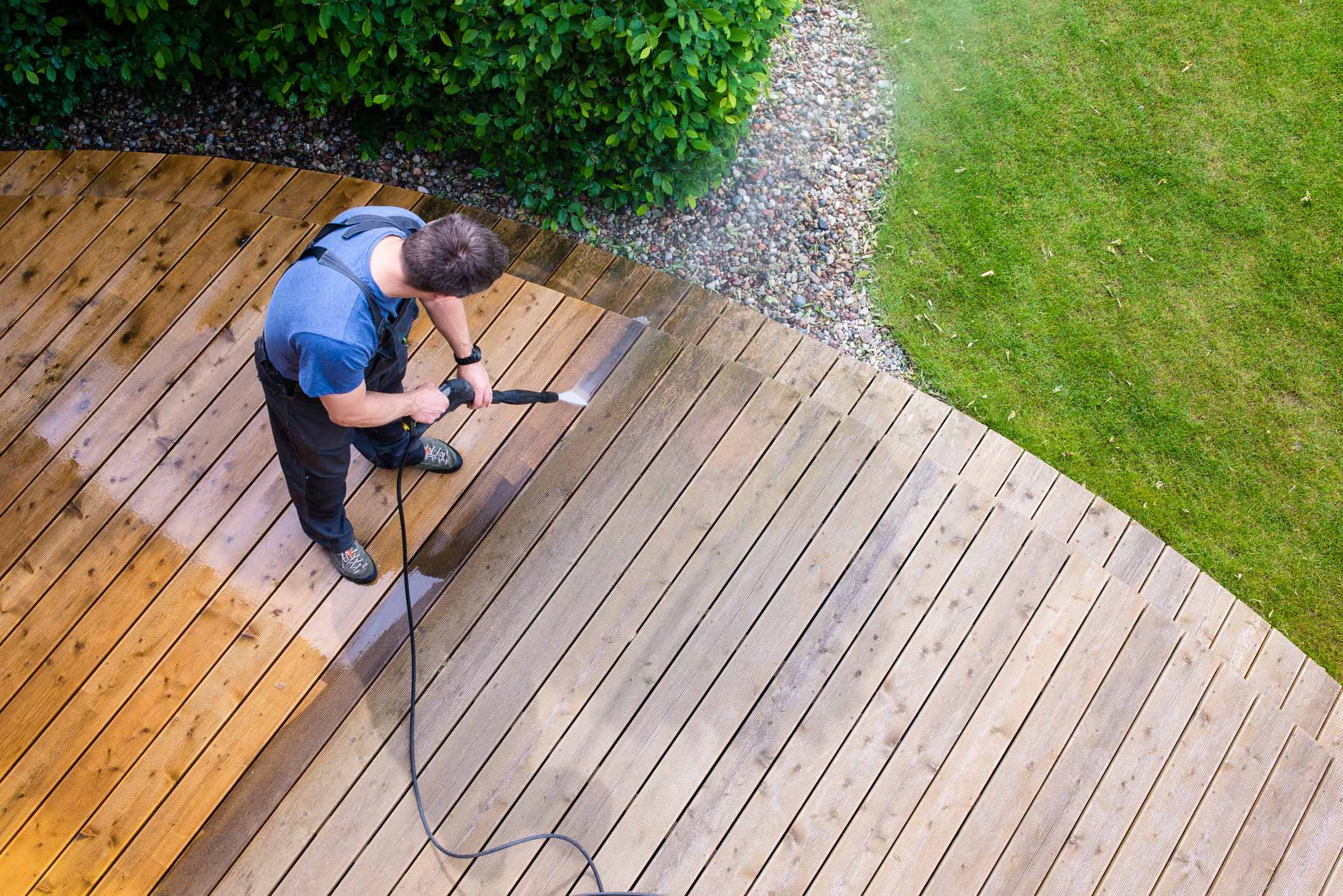 deck cleaning