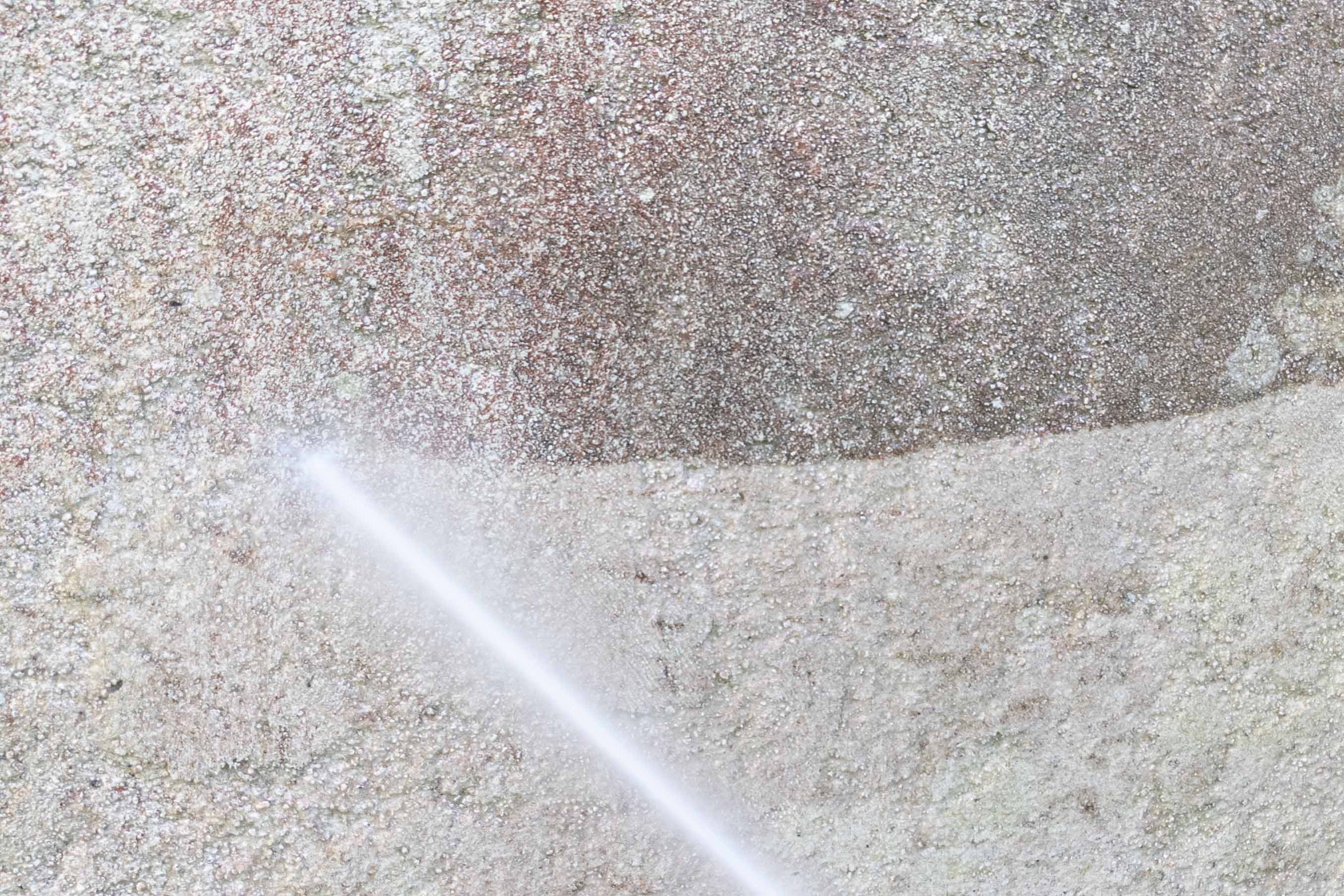 dreamstime_m_278160691 A building cleaning washing wall house before and after high pressure facade cleaning water exterior